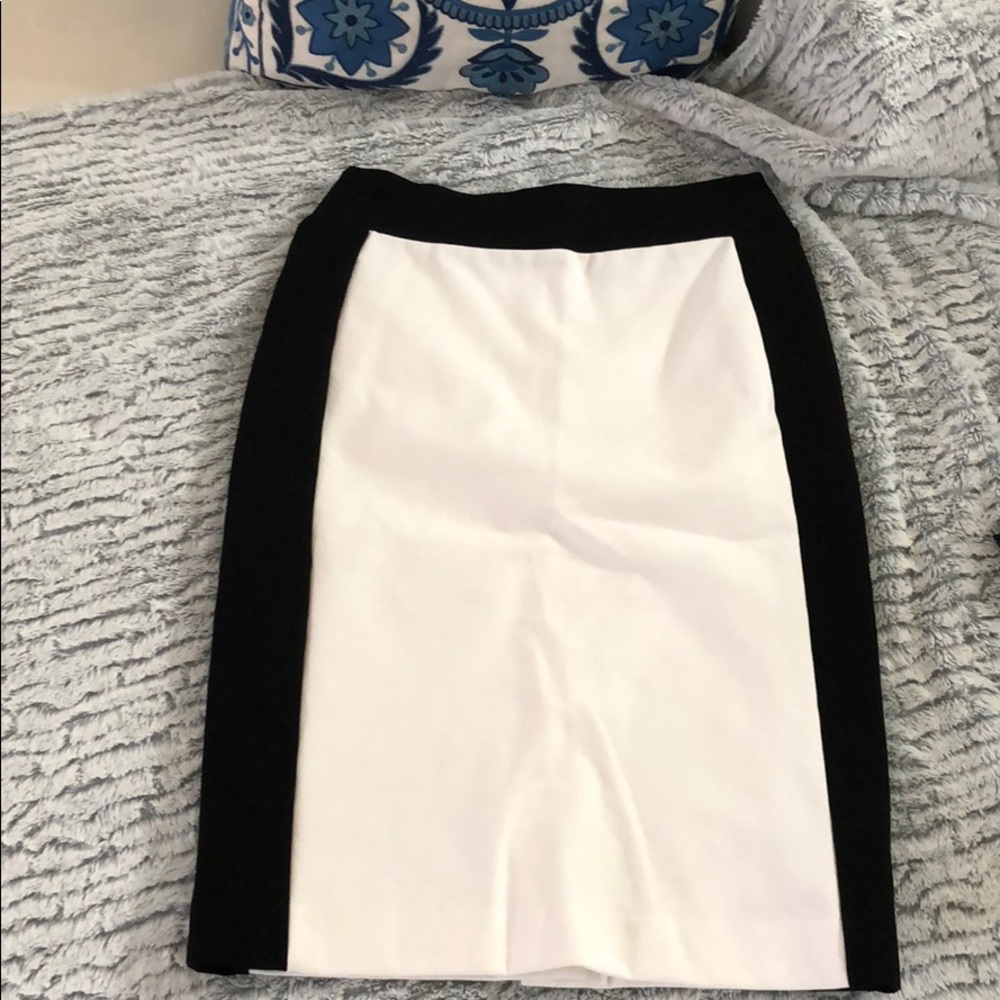 🚨3/$30. SALE 🚨Pencil Skirt